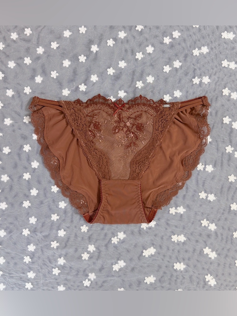 US-S/JP-L Japanese Brand tutu.anna String Strap Smooth Nylon Panties Bikini